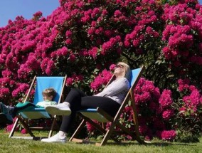 英国天气:确切日期:大雨终于放晴，英国人将迎来29摄氏度的酷暑